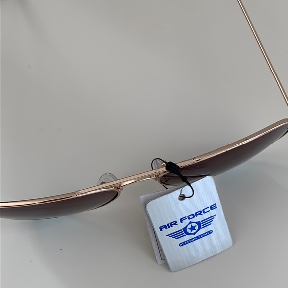 🆕 🆑 SUNGLASSES - Picture 4 of 7